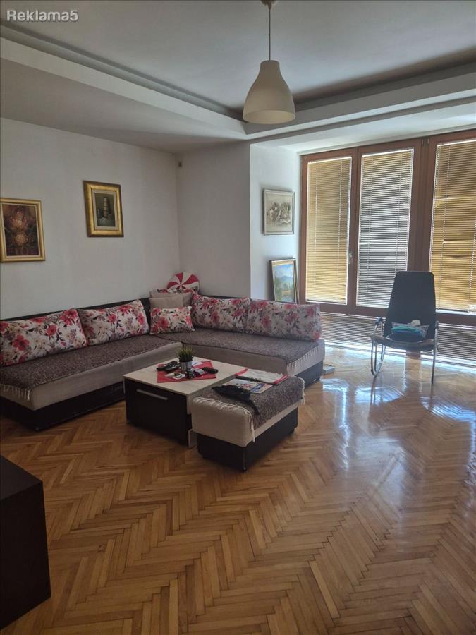 SAVIĆ IS SELLING AN APARTMENT IN PRŽINO