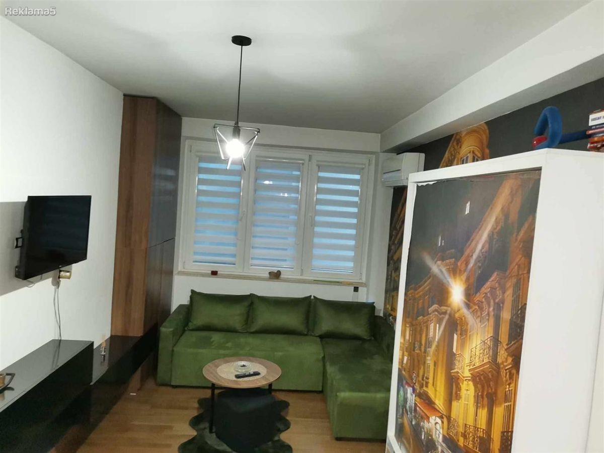 SAVIĆ IS SELLING AN APARTMENT ON VODNO