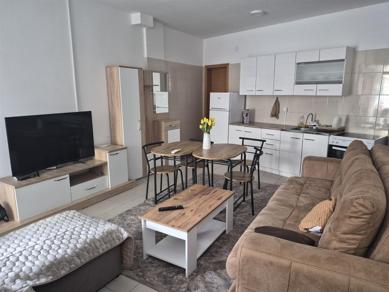 ***Capital*** Furnished studio in Ohrid, 38 m2 near the lake