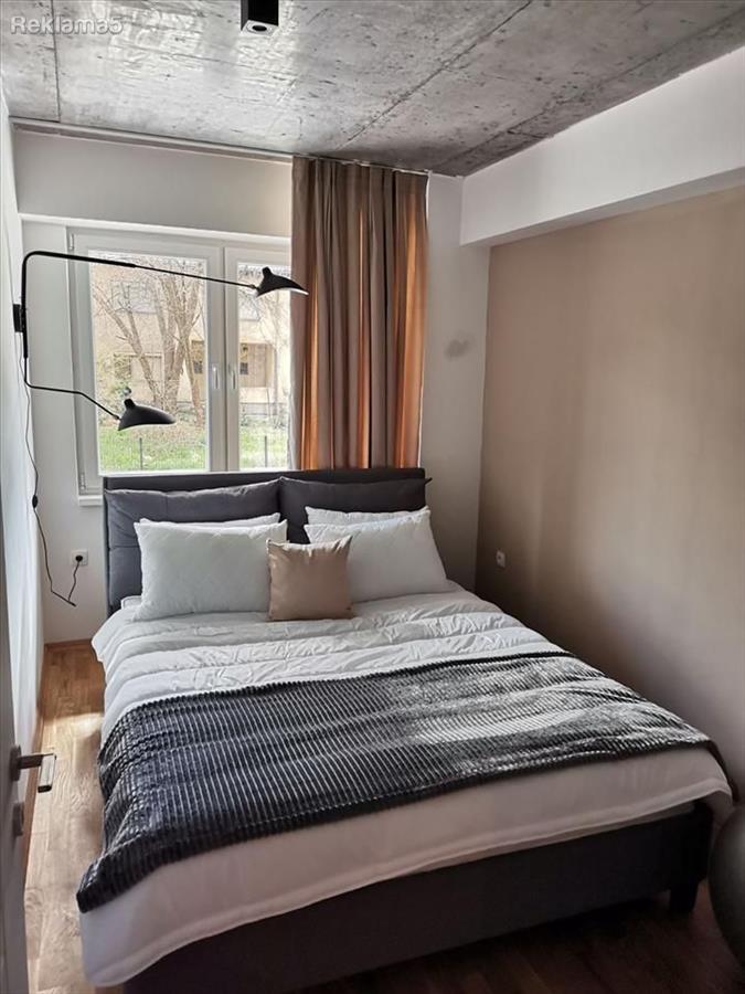 Se prodava kompletno namesten stan 46m2 vo Micurin, Aerodrom