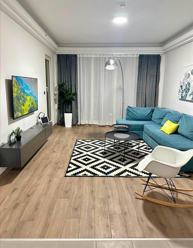 Se prodava namesten stan 51m2 vo Cevahir Kula C