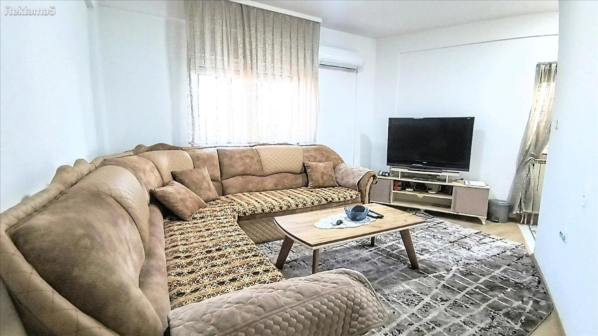 Apartment Chair for sale, right behind TC Chairchanka | Chair