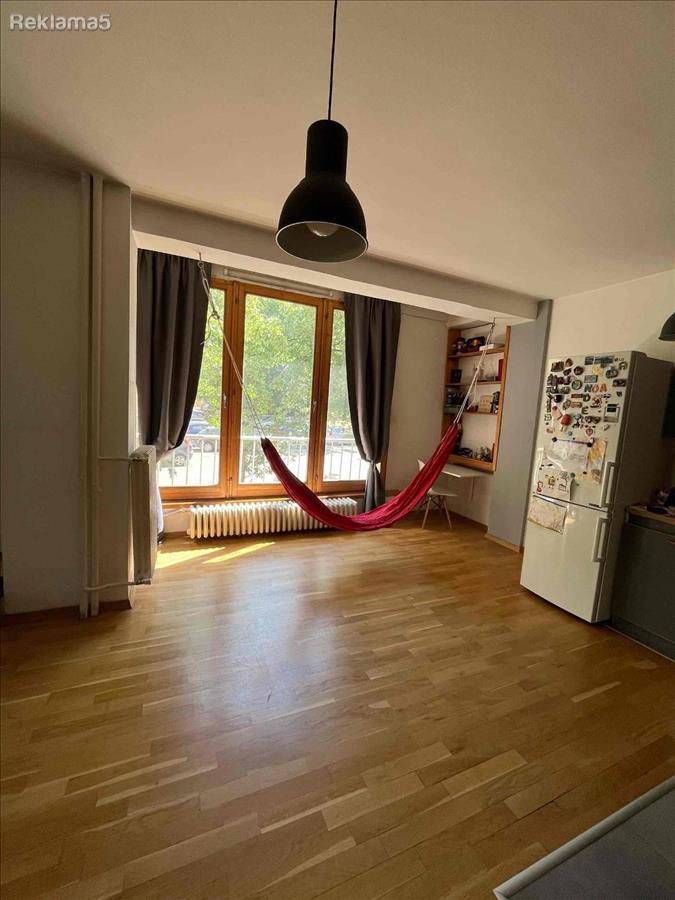 Stan vo Aerodrom 63m2 so 1 spalna renoviran