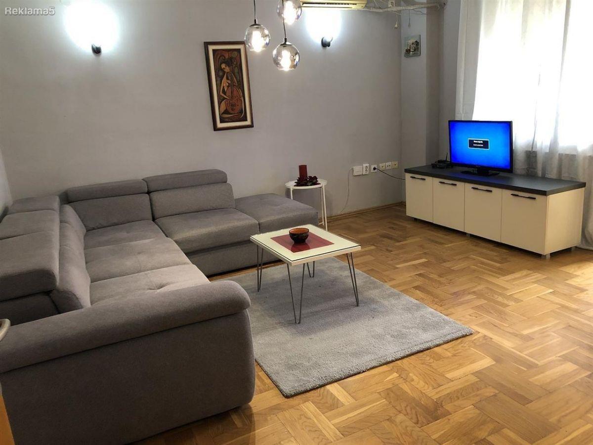 Se izdava stan 60m2,Centar,do Klinicki iDiamond mall