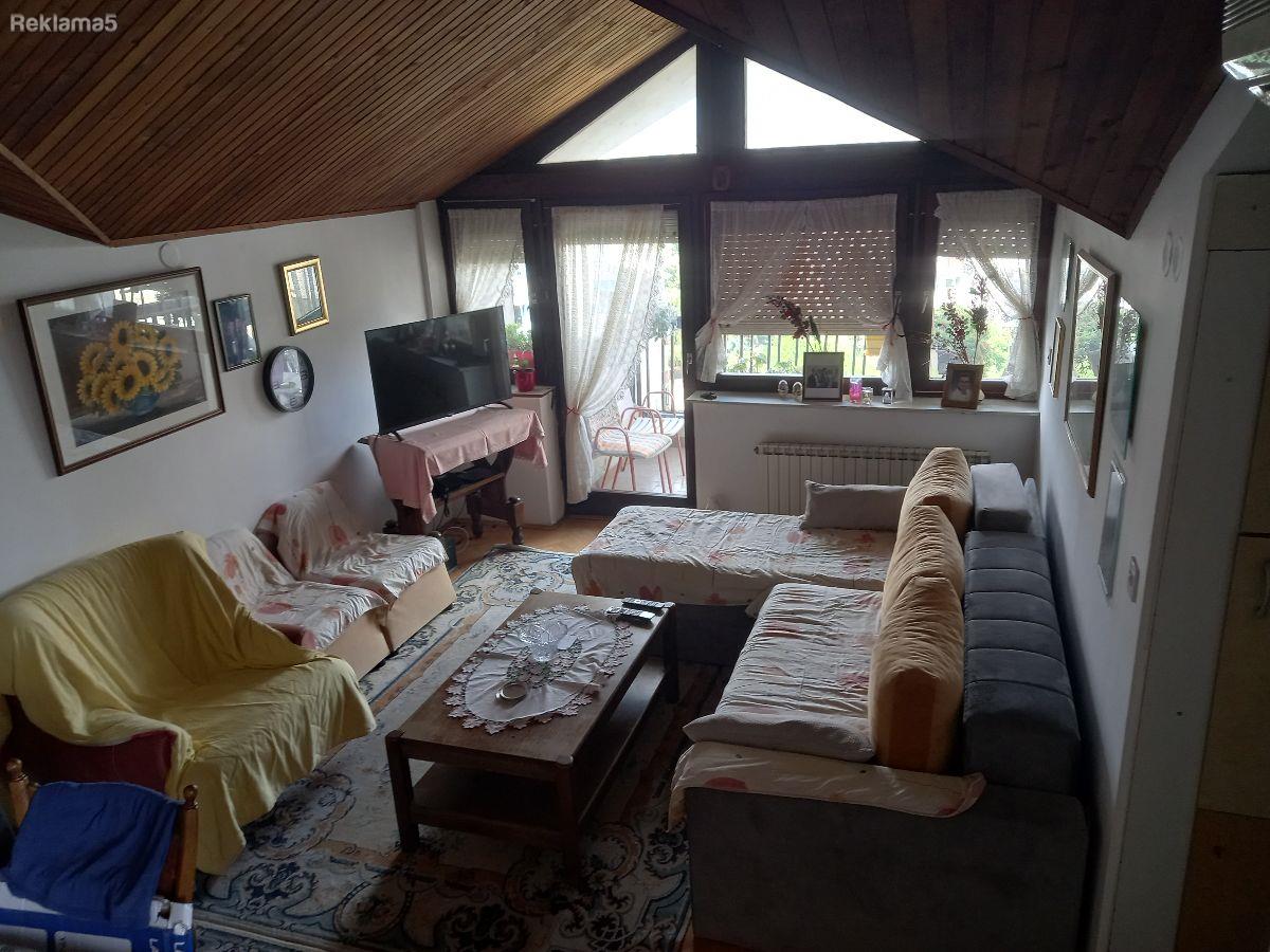 Apartment for rent in Novo Lisiche near Lisa