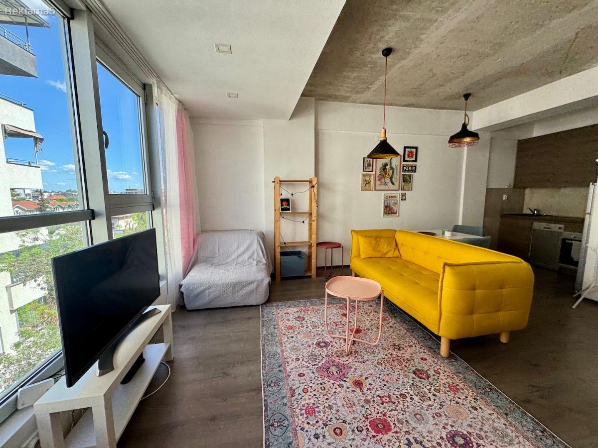 Dharma Doma rents a studio apartment in Karposh 1!