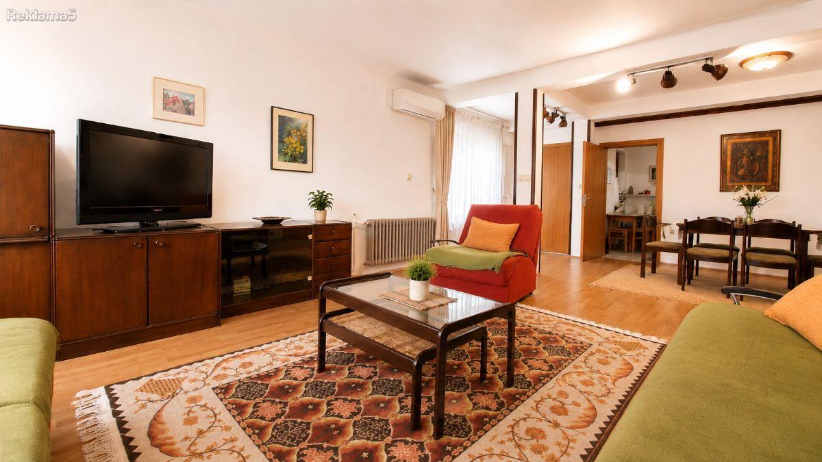 For rent, a spacious floor of a house in Kozle, 150 m², 3 bedrooms with