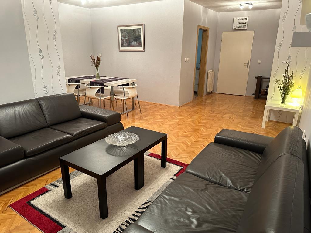 Furnished apartment of 70m2 for rent in Novo Lisice