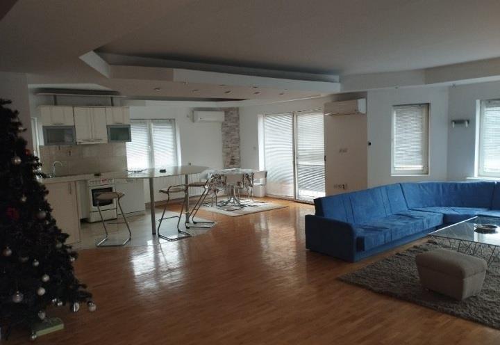 Se izdava namesten stan od 120m2 vo Taftalidze
