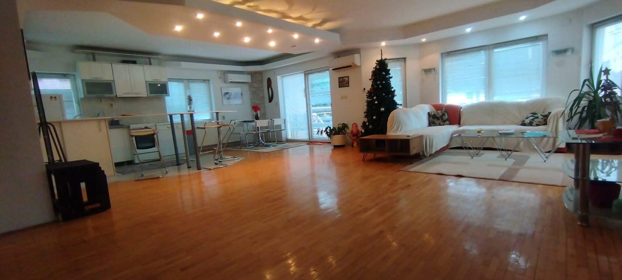 Floor of a house for rent in Taftalidze / Taftalidze for rent