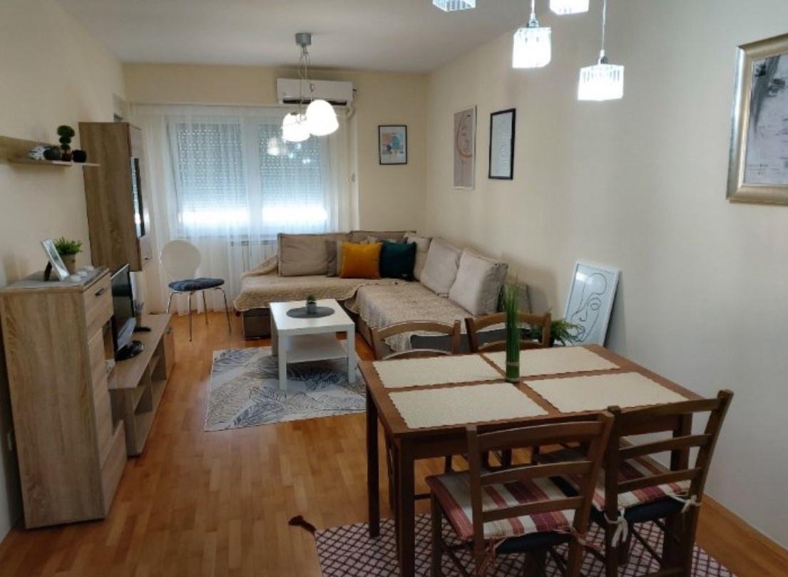 Se izdava nov trosoben stan vo Aerodrom