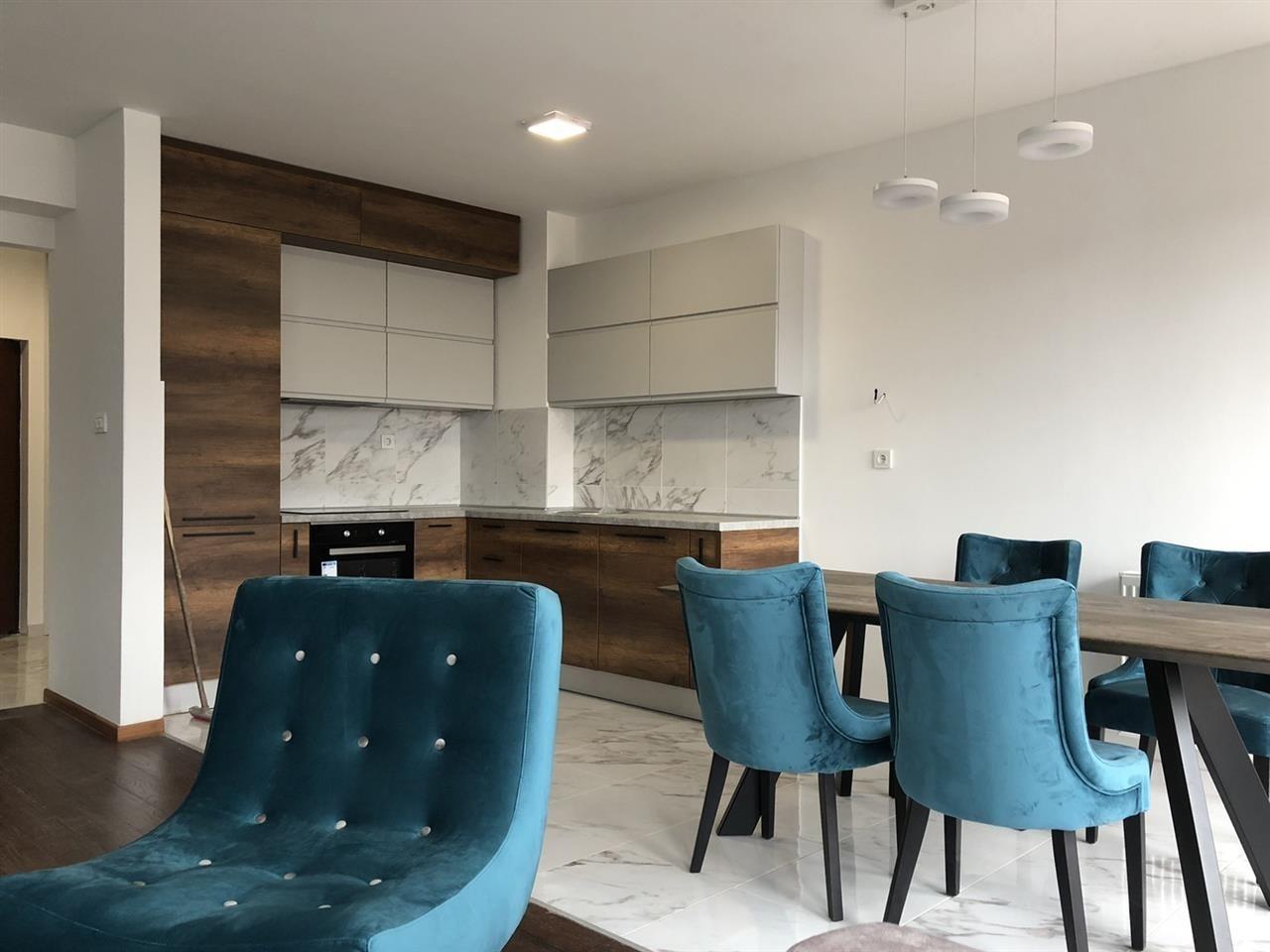SE IZDAVA LUKSUZEN STAN VO CRNICE OD 130m2