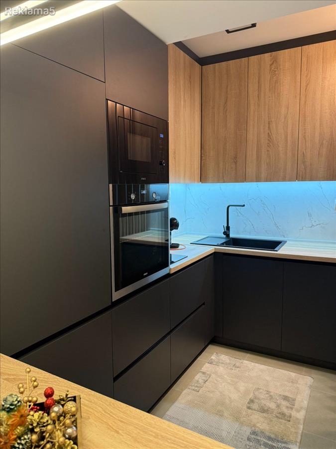 Izdavam Nov Dvosoben Stan 57 m2 Aerodrom FON