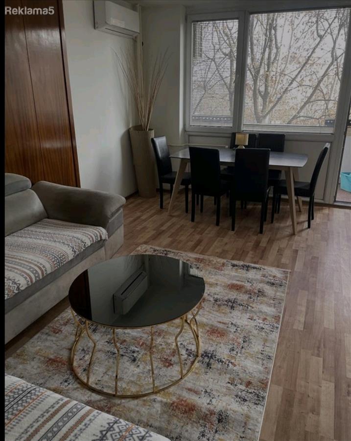 Apartment for rent in strict Center