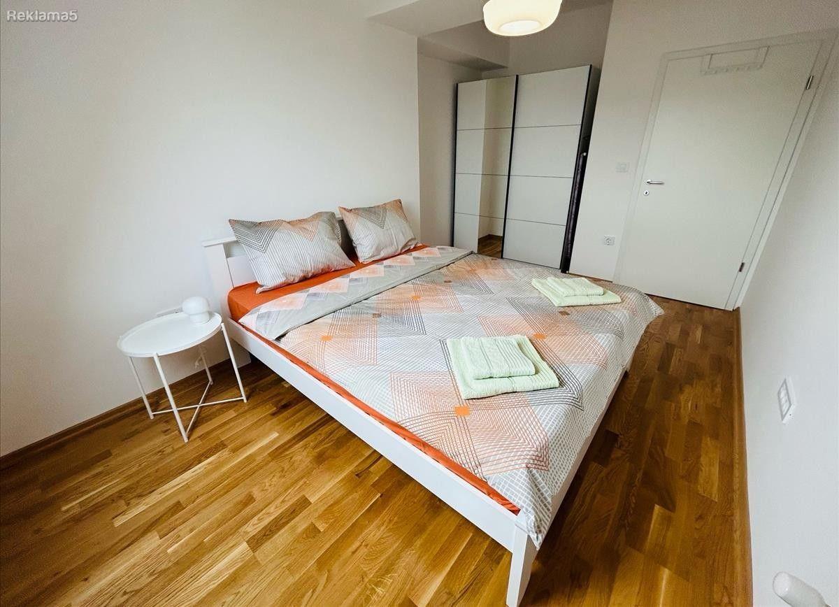 Se izdava opremen stan 50m2 vo Micurin, Aerodrom