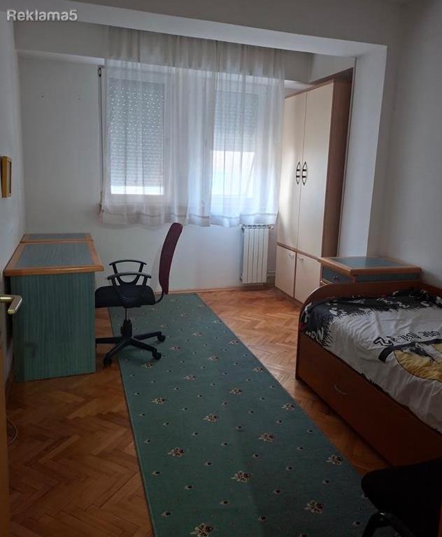 Apartment for rent in Karposh 4, 103m2