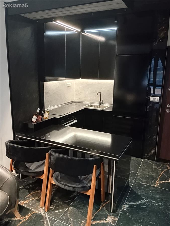 New exclusive apartment for rent in a strict center
