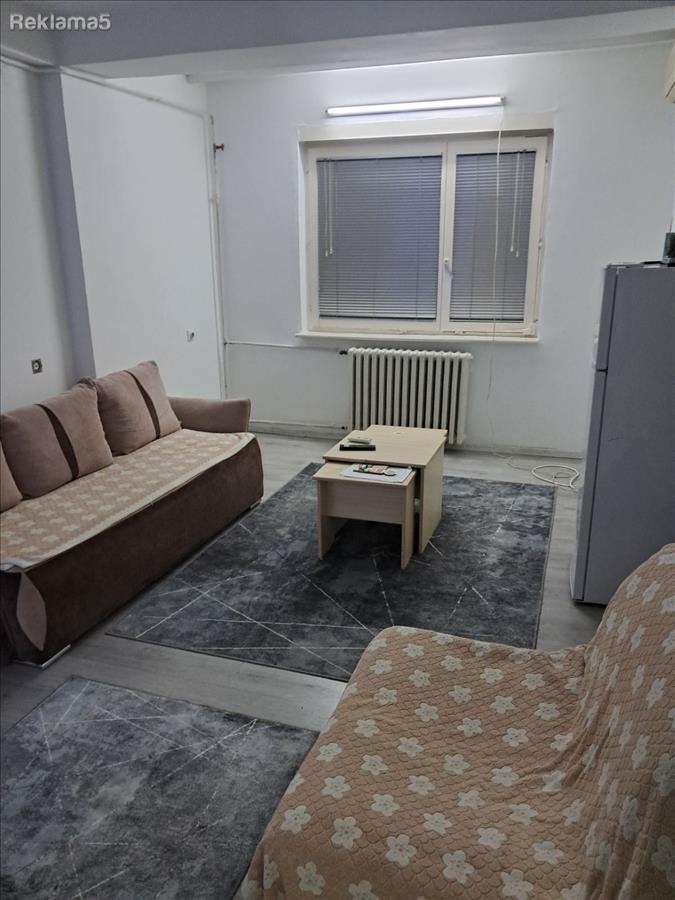 SE IZNAJMUVA GARSONIERA VO KARPOSH 2