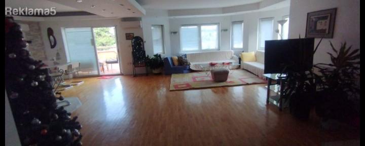 Se iznajmuva kuka vo Taftalidze 120m2 Taftalidze