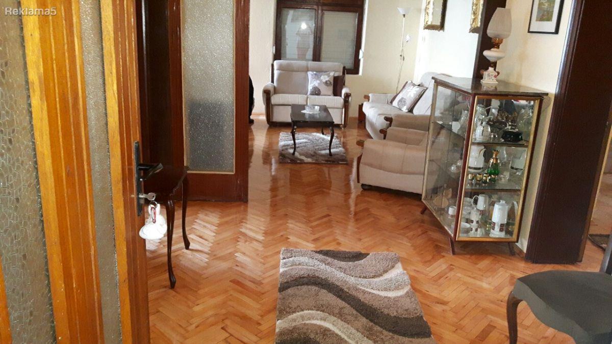 CENTER, EXCELLENTLY FURNISHED APARTMENT IN A HOUSE FOR RENT