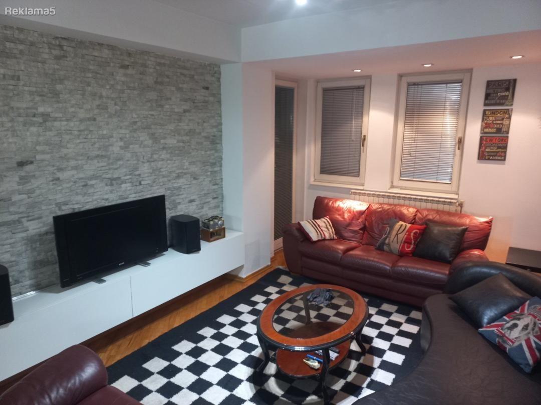 Se iznajmuva stan vo Centar na ul.Vodnjanska od 44m2