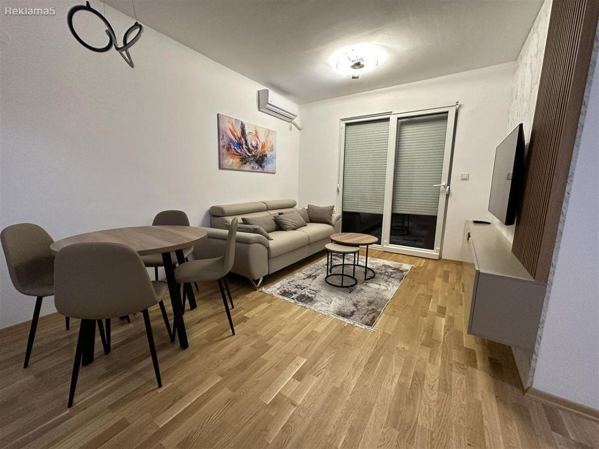 THREE-ROOM APARTMENT FOR RENT IN AIRPORT - IN PORTA RESIDENCE