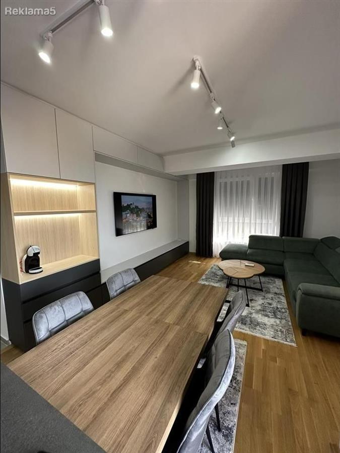 FOUR-ROOM APARTMENT FOR RENT IN AIRPORT - TOBACO 2