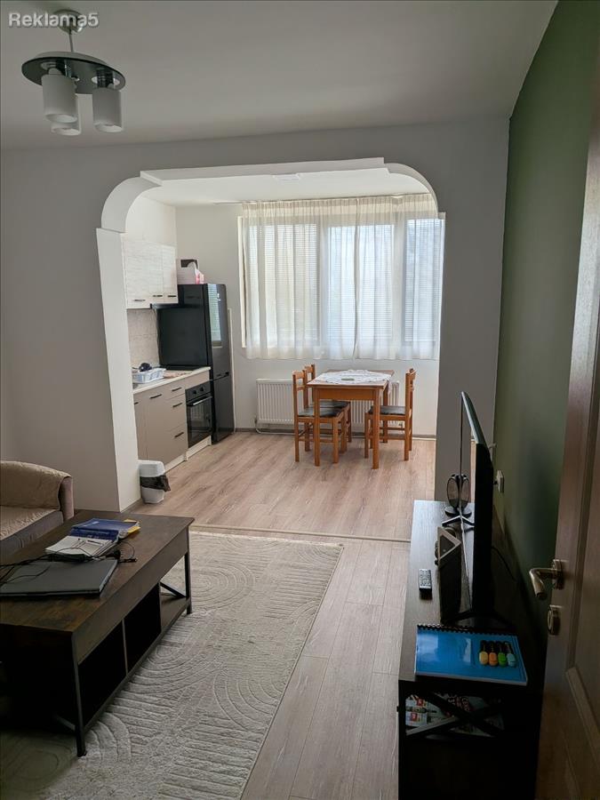 I am renting a two-room apartment in Kisela Voda