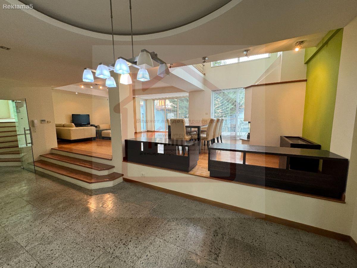 COMFORTABLE HOUSE IN A QUIET LOCATION-KOZLE