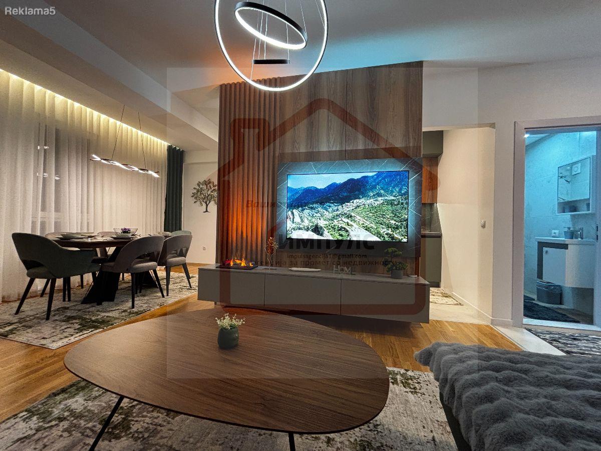 LUXURY FOUR-ROOM APARTMENT IN A QUIET LOCATION IN CRNICE