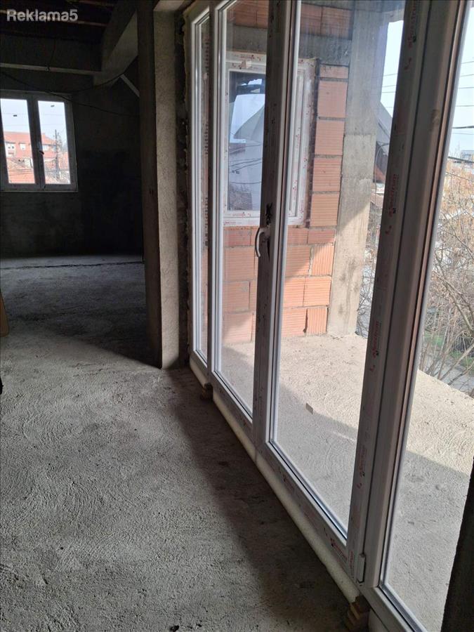 Apartment in Gjorce Petrov. Stan vo Gjorche Petrov.