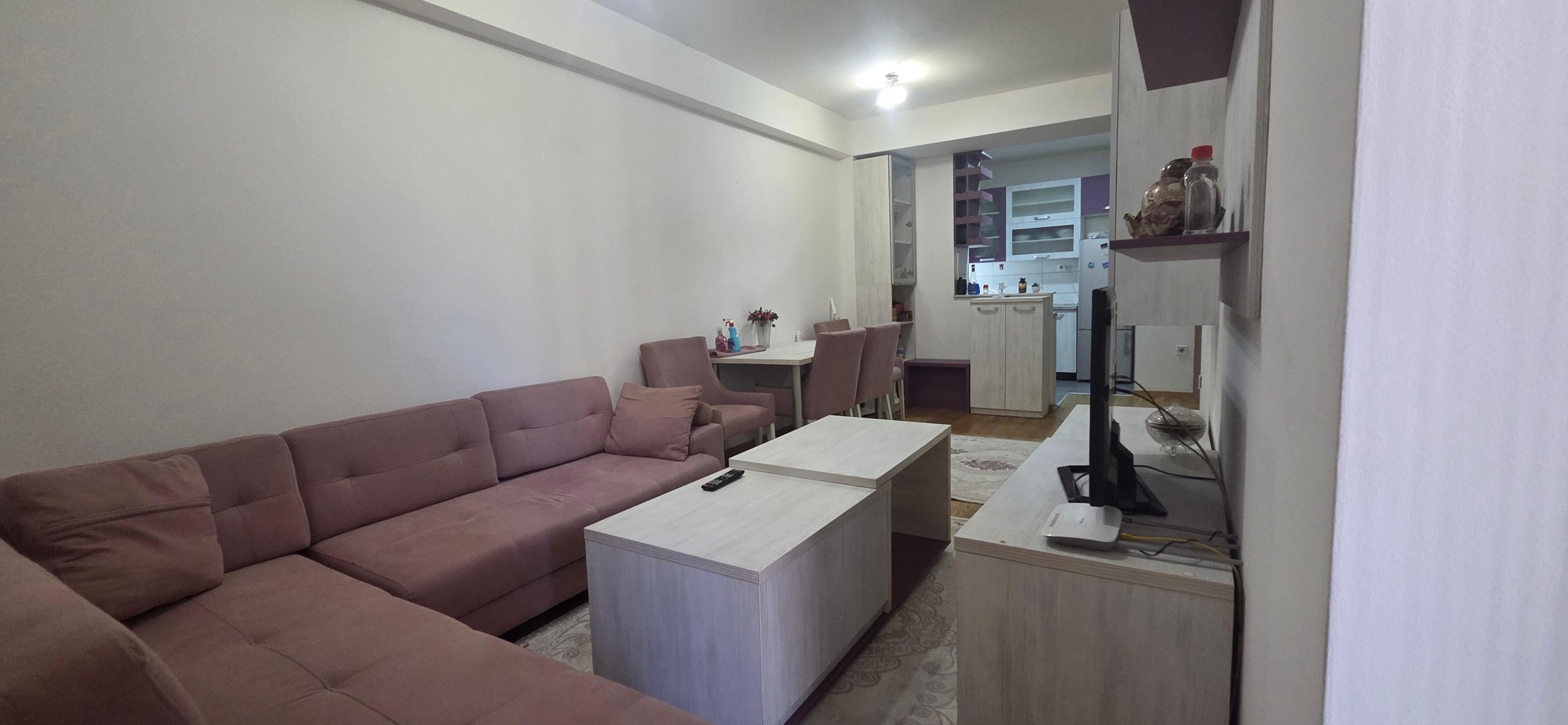 I am renting a furnished apartment in Aerodrom, Tobako 2