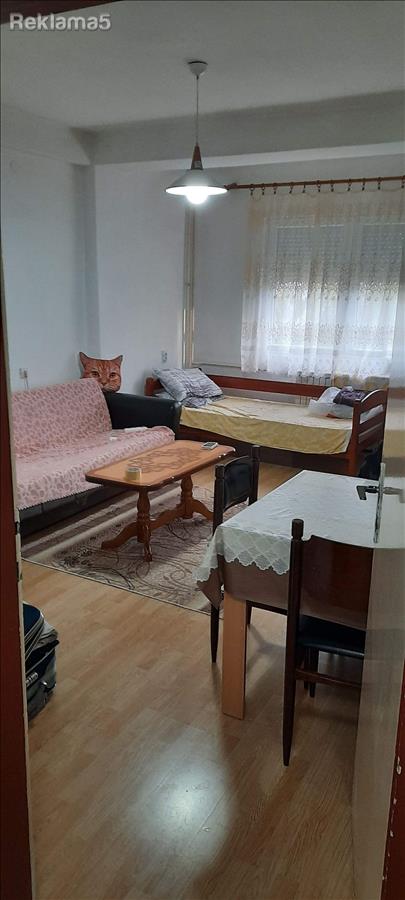 SE IZDAVA STAN VO KARPOS 2 KAJ DRAMSKI
