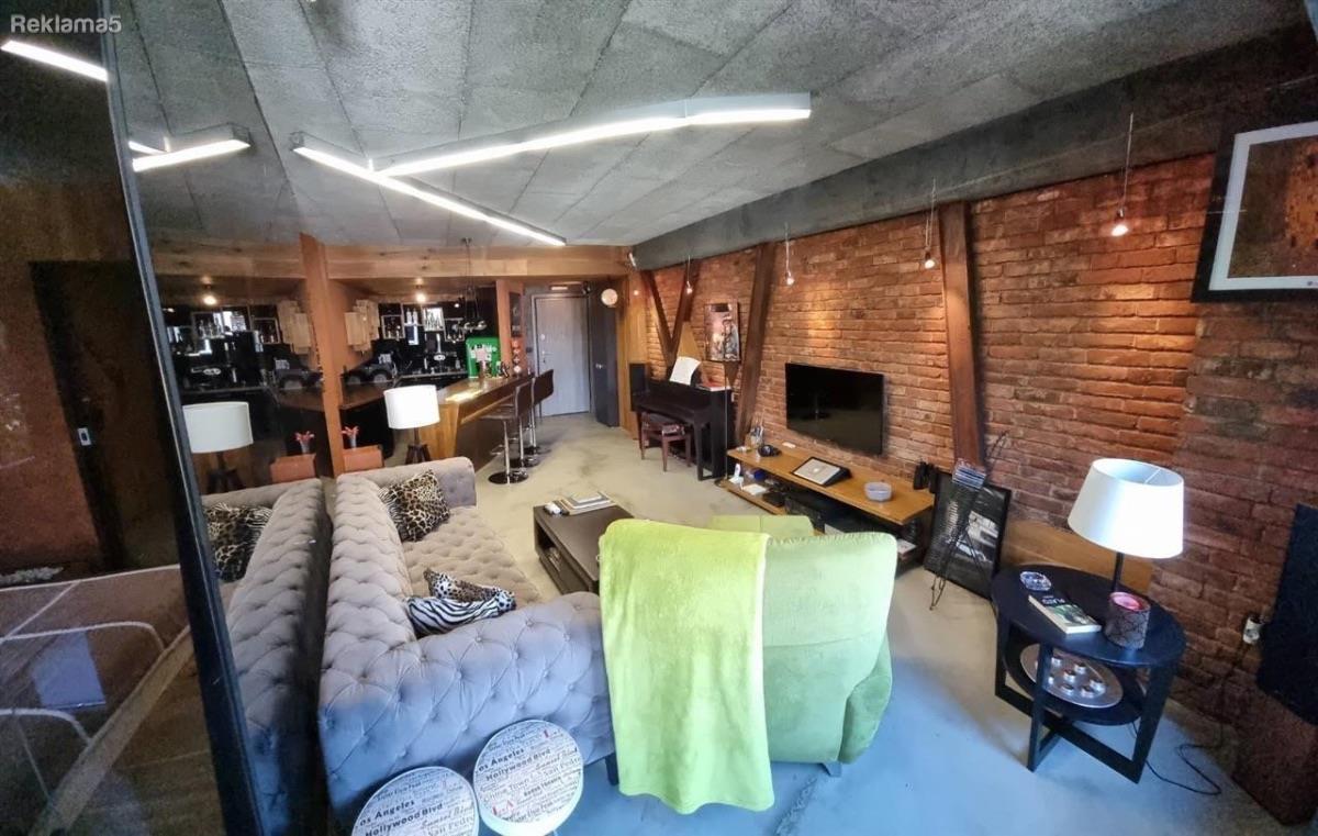 EXCLUSIVELY FURNISHED APARTMENT IN DEBAR NEIGHBORHOOD, DUVET HOTEL