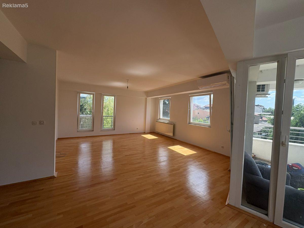 An empty apartment is for rent in Kozle