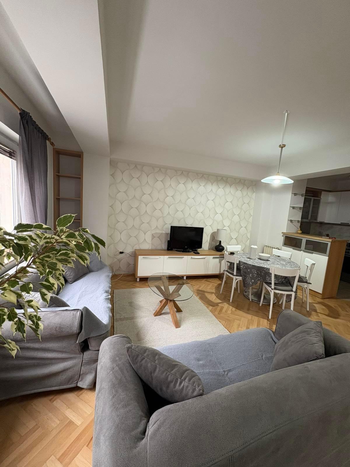 A completely renovated and bright apartment for rent in the Center