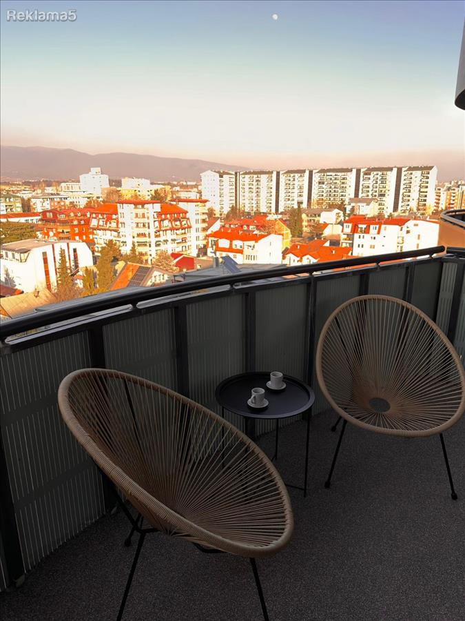 2205 SE IZDAVA luksuzen apartman vo Taftaligje