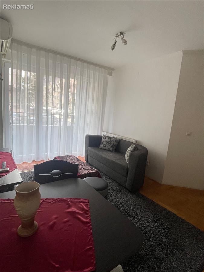 Apartment for rent, 5 minutes from the center, €300