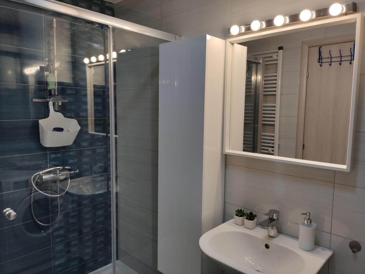 A 43m2 apartment in Aerodrom is for sale