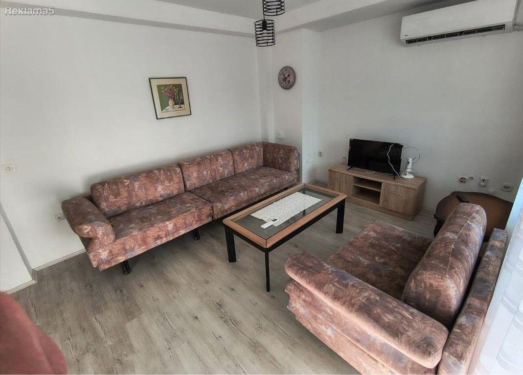Se izdava stan 70m2 vo Kisela Voda