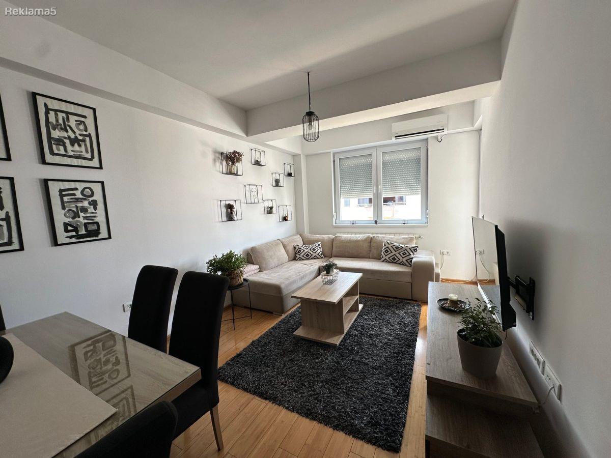 Se izdava namesten stan 42m2 vo VLAE
