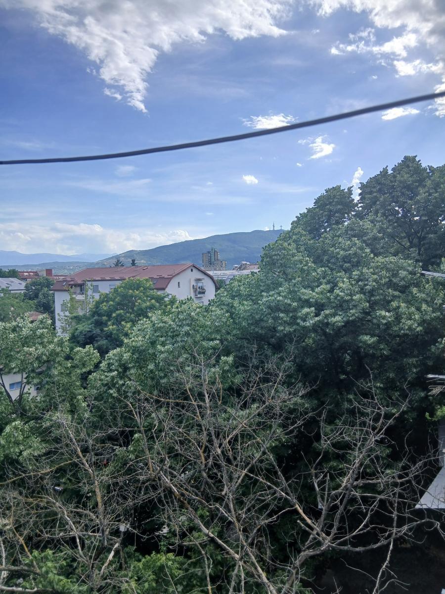 A 60m2 apartment is for sale in Autokomanda