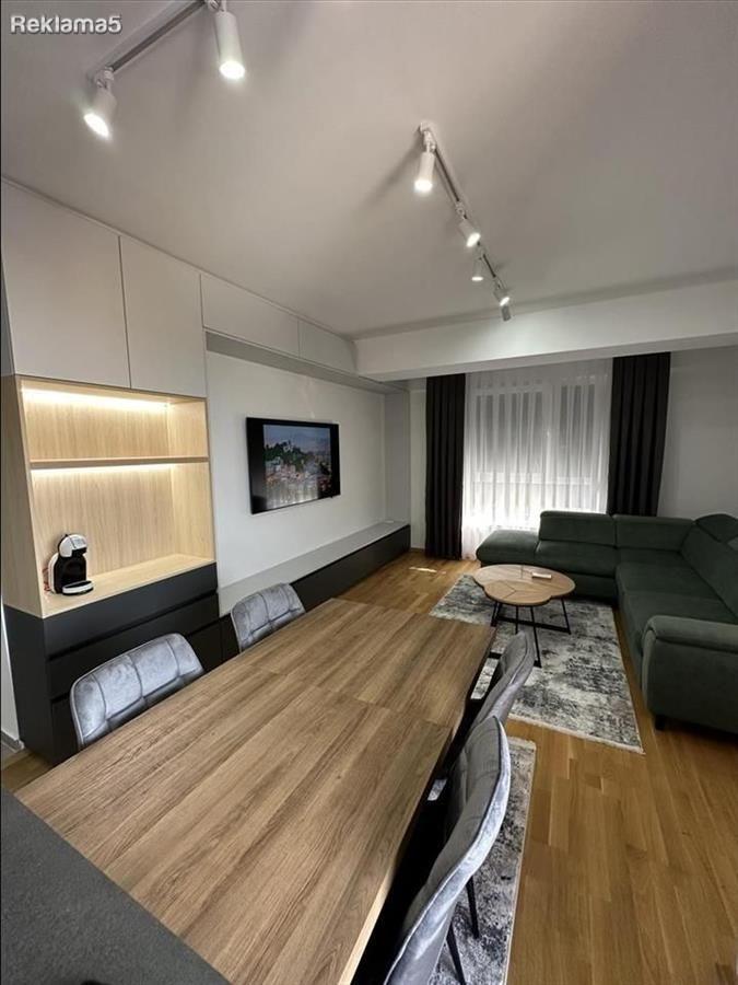 Four-room apartment for rent in Aerodrom | 3 bedroom | 800 €