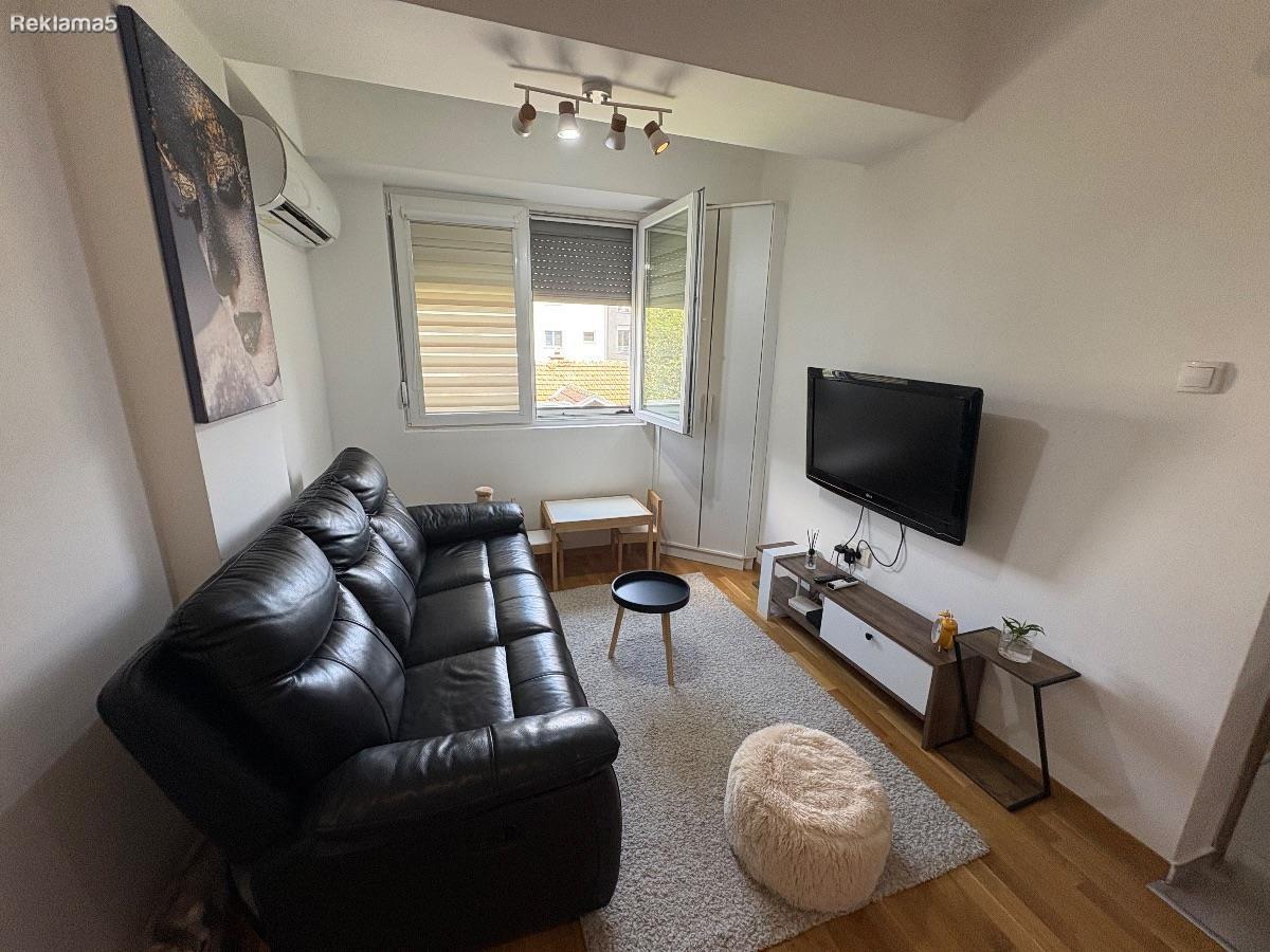 Furnished apartment for rent in Chrom | 30m² | €250