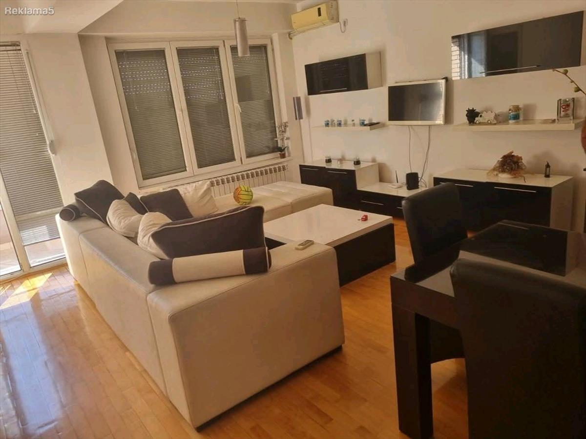 Furnished apartment for rent in Novo Lisice