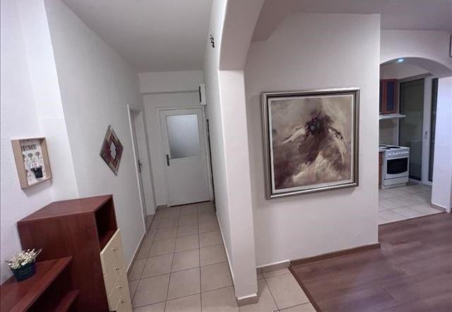 APARTMENT FOR RENT IN KARPOS 4