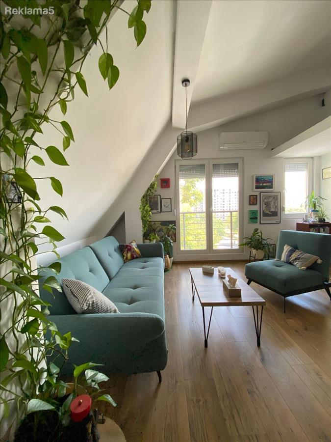 SAVIĆ IS SELLING AN APARTMENT IN MICHURIN