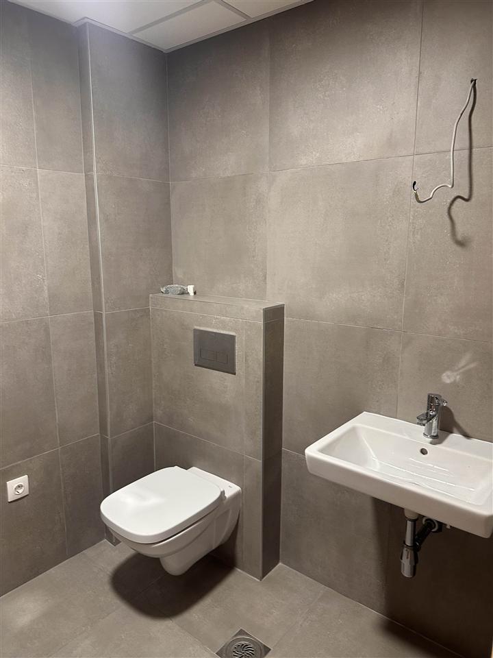 FOR RENT 43M2, NEW, EMPTY APARTMENT - CHROME