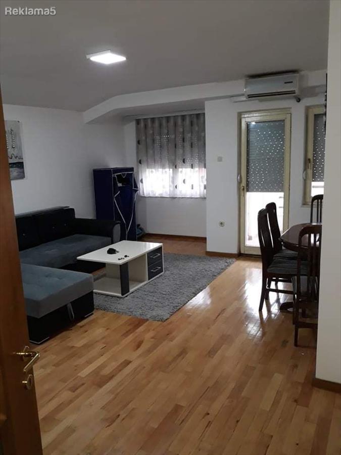 Apartment for rent on Crvena Voda street