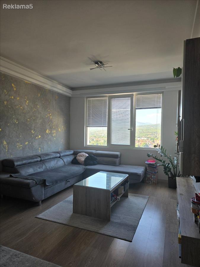 Se prodava nov trosoben stan vo Dzevahir 68 m2